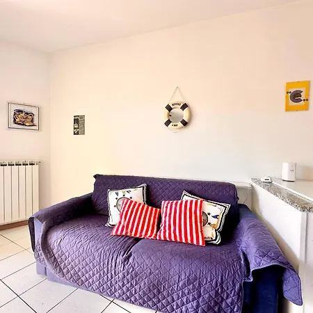 Hostdomus - Phil House - Sea View & Pool Finale Ligure