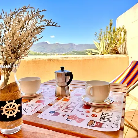 Apartment Hostdomus - Phil House - Sea View & Pool Finale Ligure